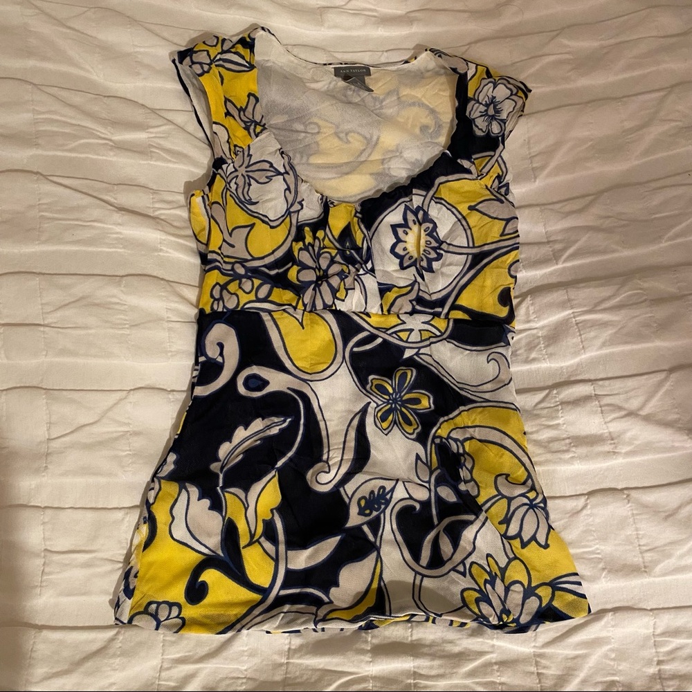 Ann Taylor flowery navy and yellow tank top